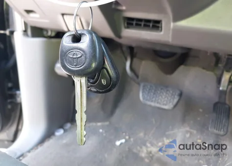 2006 Toyota Sequoia Limited V8 из США, поврежденный, VIN 5TDBT48AX6S258990